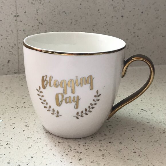 Blogging Day Mug - Picture 1 of 4